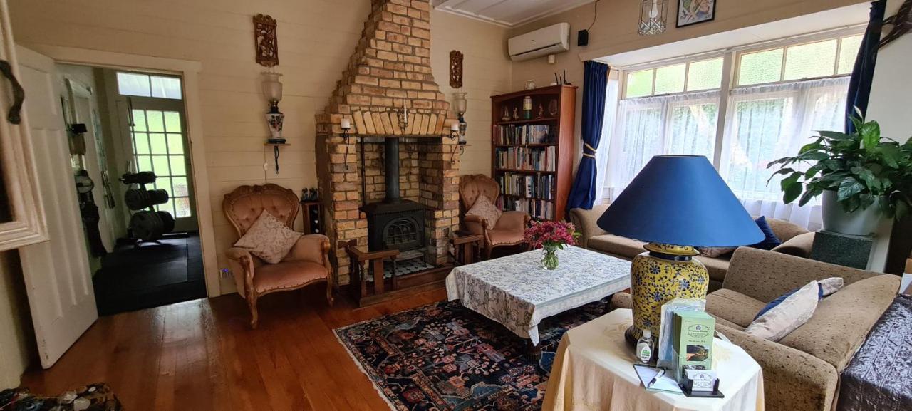 לינה וארוחת בוקר אוקלנד Dovecote House מראה חיצוני תמונה