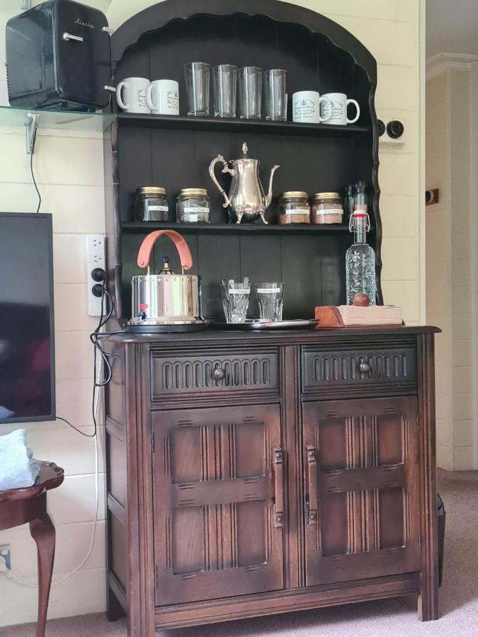 לינה וארוחת בוקר אוקלנד Dovecote House מראה חיצוני תמונה
